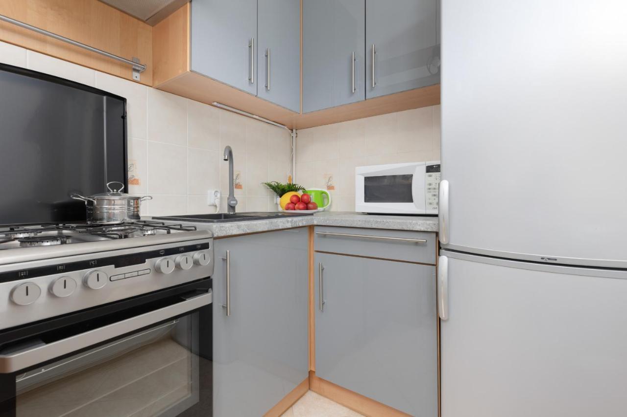 Metro Kabaty Lovely Studio Apartment By Noclegi Renters Варшава Экстерьер фото